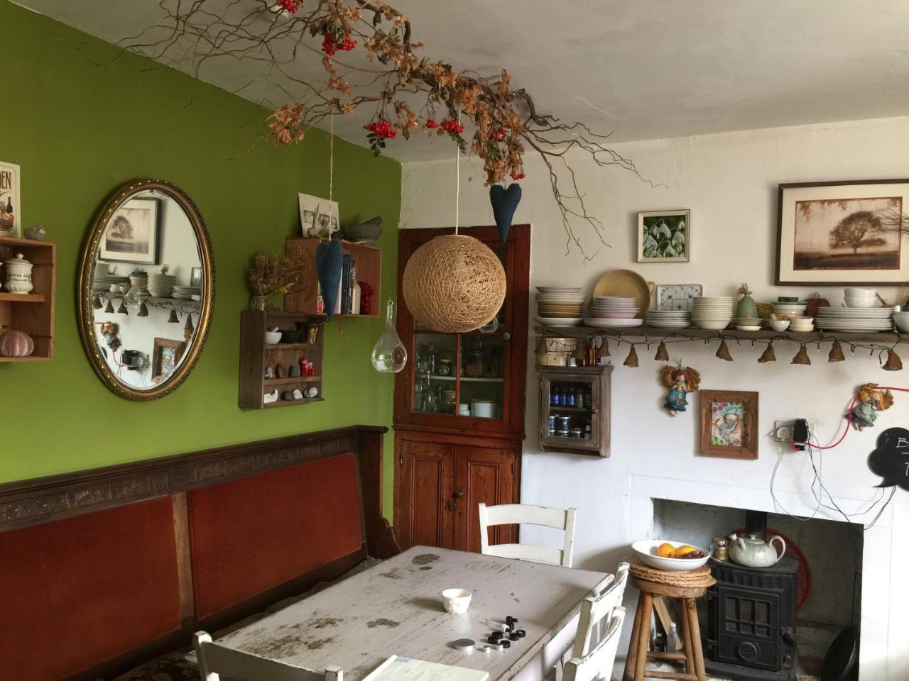 苹果树上的月亮住宿加早餐旅馆 格拉斯顿伯里 外观 照片